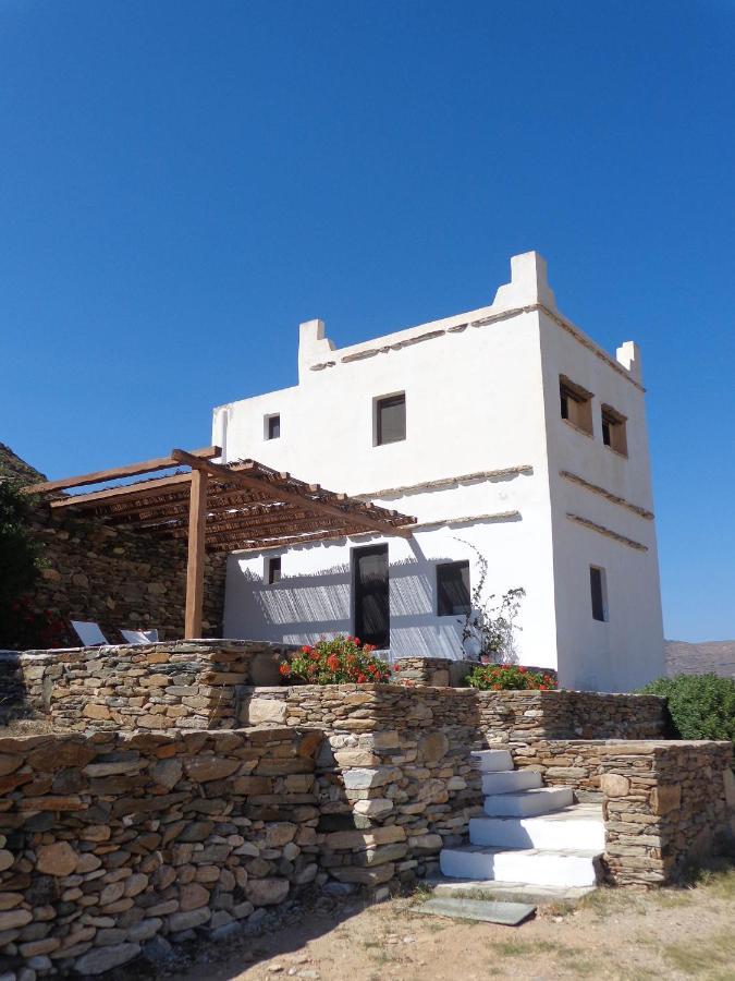 Petra Holiday Village Chora  Room photo