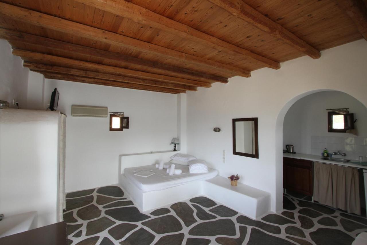 Petra Holiday Village Chora  Exterior photo